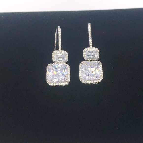 4ct Princess Cut Earrings - Picture 4 of 8